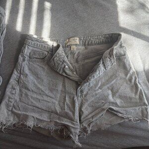 Universal Thread Jean Short Size 2/26R